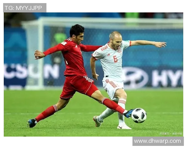 足球球星围圈共话绿茵传奇畅谈激情岁月与荣耀时刻